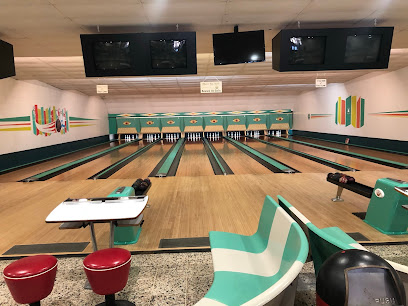 Cy's Bowling Lanes & Lounge