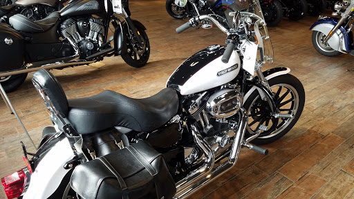 Motorcycle Dealer «Brookfield Indian Motorcycle», reviews and photos, 20 Federal Rd, Brookfield, CT 06804, USA