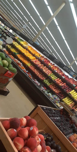 Grocery Store «Schnucks», reviews and photos, 2811 Homer Adams Pkwy, Alton, IL 62002, USA