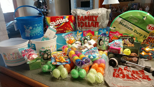 Dollar Store «FAMILY DOLLAR», reviews and photos, 314 E Court St, Seguin, TX 78155, USA