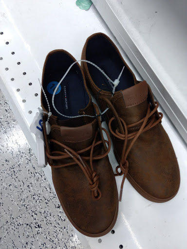 Clothing Store «Ross Dress for Less», reviews and photos, 1030 N Rengstorff Ave, Mountain View, CA 94043, USA