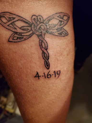 Tattoo Shop «Boston Street Tattoo», reviews and photos, 555 Boston St, Lynn, MA 01905, USA