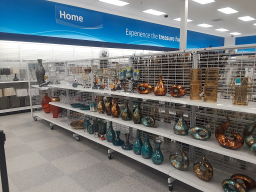 Clothing Store «Ross Dress for Less», reviews and photos, 700 County Rte 561, Voorhees Township, NJ 08043, USA