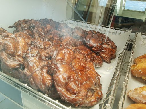 Dessert Shop «Home Cut Donuts, Inc.», reviews and photos, 815 W Jefferson St, Joliet, IL 60435, USA