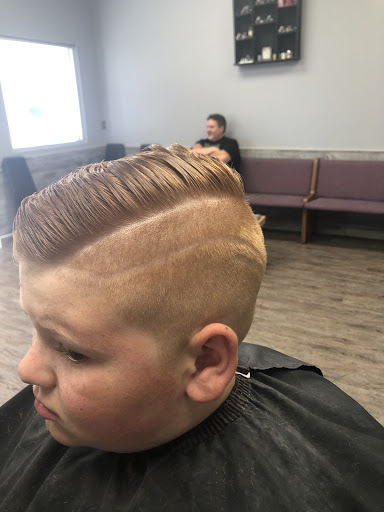 Barber Shop «Floyds Barber Shop», reviews and photos, 107 W Sale St, Tuscola, IL 61953, USA