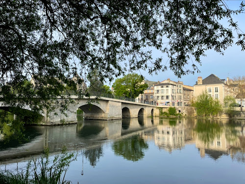 Square de la Fontaine du Pont Joubert à Poitiers