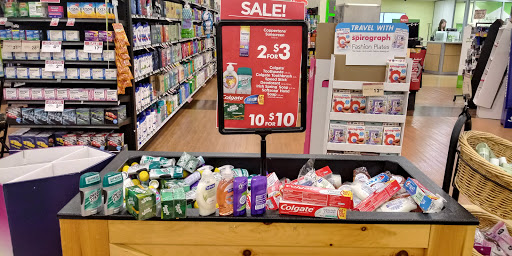 Supermarket «Giant Eagle Supermarket», reviews and photos, 873 Refugee Rd, Pickerington, OH 43147, USA