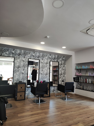 Salón MR Miren Roca en Mutilva, Pamplona