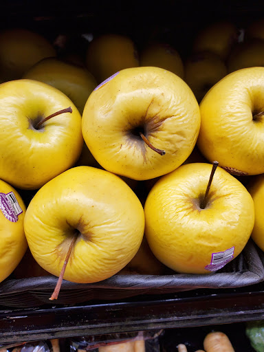 Supermarket «CHERRY VALLEY FARM SUPERMARKET», reviews and photos, 2016 21st Ave, Long Island City, NY 11105, USA