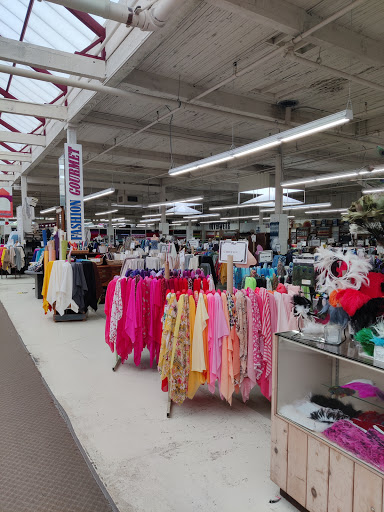 Fabric Store «Mill End Store», reviews and photos, 9701 SE McLoughlin Blvd, Portland, OR 97222, USA