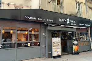Black & White Burger Châtelet image