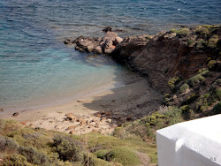 Lovers beach'in fotoğrafı ve yerleşim