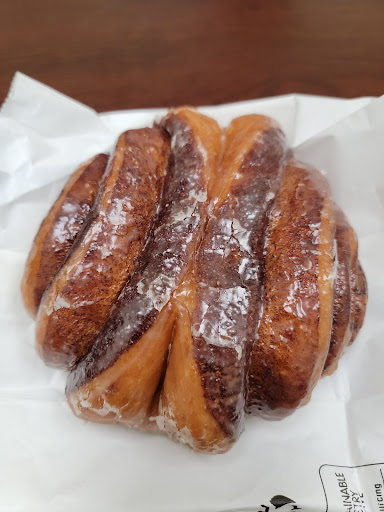 Donut Shop «Alvernon Donut Shop», reviews and photos, 1450 S Alvernon Way, Tucson, AZ 85711, USA