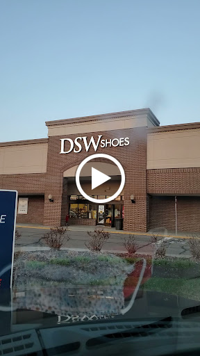 Shoe Store «DSW Designer Shoe Warehouse», reviews and photos, 2831 S Rochester Rd, Rochester Hills, MI 48307, USA
