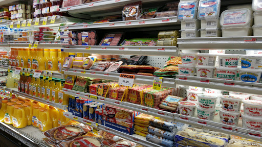 Grocery Store «Village Market Place», reviews and photos, 4034 Dempster St, Skokie, IL 60076, USA