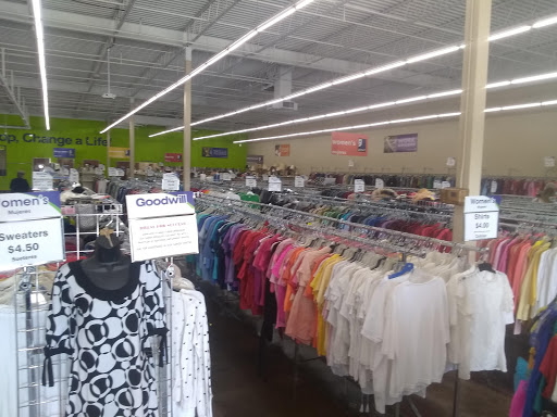 Non-Profit Organization «Goodwill Store and Donation Center», reviews and photos