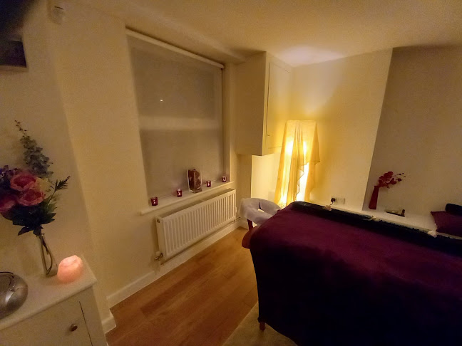 Reviews of Ritual Healing Therapies in Bristol - Massage therapist