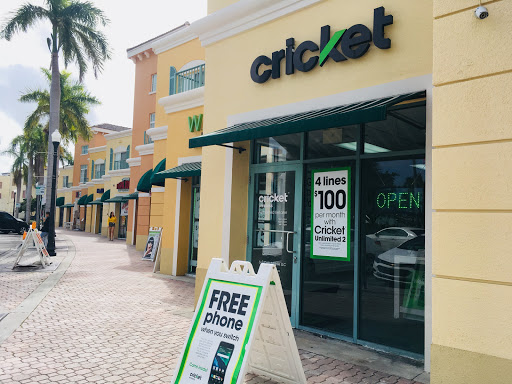Cell Phone Store «Cricket Wireless Authorized Retailer», reviews and photos, 1874 N Young Cir, Hollywood, FL 33020, USA