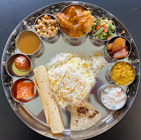 Thali du Restaurant indien Karthik’s Biryani à Lons - n°1