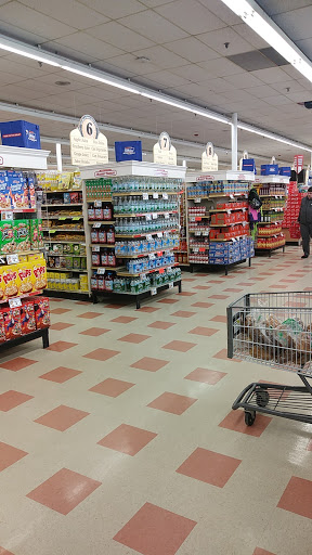Grocery Store «Market Basket», reviews and photos, 11 Wood St, Lowell, MA 01851, USA