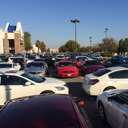 Used Car Dealer «CarMax», reviews and photos, 7180 N Palm Ave, Fresno, CA 93650, USA