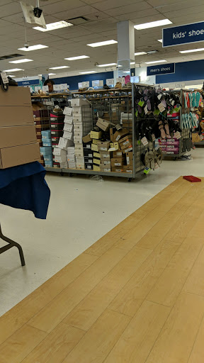 Department Store «Marshalls», reviews and photos, 3544-3584 Long Beach Rd, Oceanside, NY 11572, USA