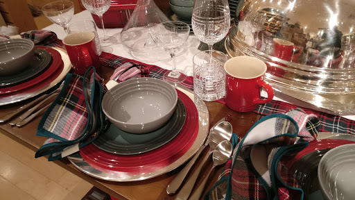 Kitchen Supply Store «Williams-Sonoma», reviews and photos, 352 Adams Rd, Rochester Hills, MI 48309, USA