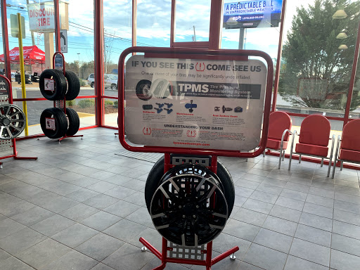 Tire Shop «Discount Tire Store - Brentwood, TN», reviews and photos, 7135 Bakers Bridge Ave, Brentwood, TN 37027, USA