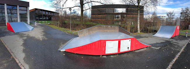 Rezensionen über Skatepark Hünenberg Kemmatten in Zug - Sportstätte