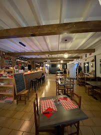 Atmosphère du Restaurant Vintage QG Bar à Lombers - n°4