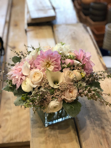 Florist «Thats Amore Florist Ltd», reviews and photos, 3454 N Southport Ave, Chicago, IL 60657, USA