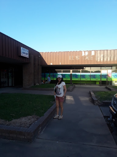 Barber Shop «Executive Barber & Beauty Shop», reviews and photos, 10626 Jones Rd, Houston, TX 77065, USA