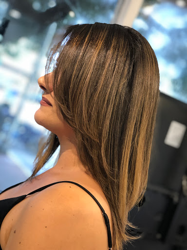 Beauty Salon «Quattro Hair Salon», reviews and photos, 901 Pennsylvania Ave #1, Miami Beach, FL 33139, USA