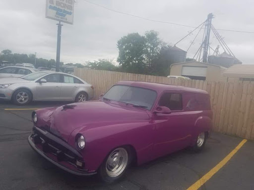 Auto Body Shop «Davis & Sons Body Shop», reviews and photos, 304 Gordon Ave, Bowling Green, KY 42101, USA