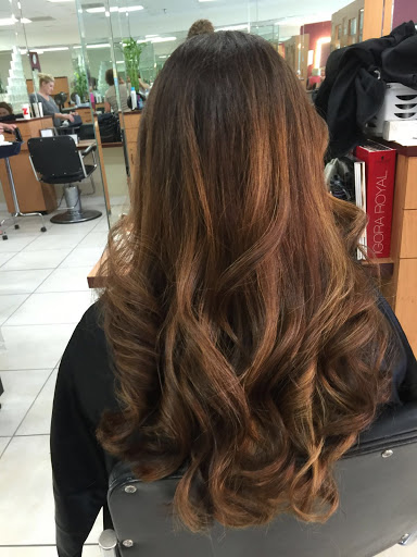 Hair Salon «Hair by Marina @ Le Salon Complet», reviews and photos, 19300 Rinaldi St, Porter Ranch, CA 91326, USA