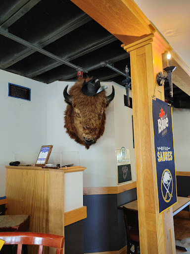 Bar & Grill «Armor Inn Tap Room», reviews and photos, 5381 Abbott Rd, Hamburg, NY 14075, USA