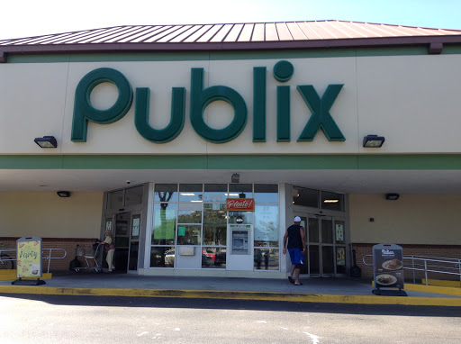 Publix Super Market at Brandon Mall, 939 W Brandon Blvd, Brandon, FL 33511, USA, 