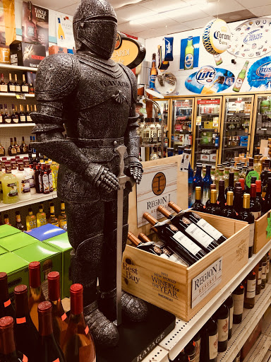 Liquor Store «PAPI LIQUORS and KEGS», reviews and photos, 1446 W 49th St, Hialeah, FL 33012, USA