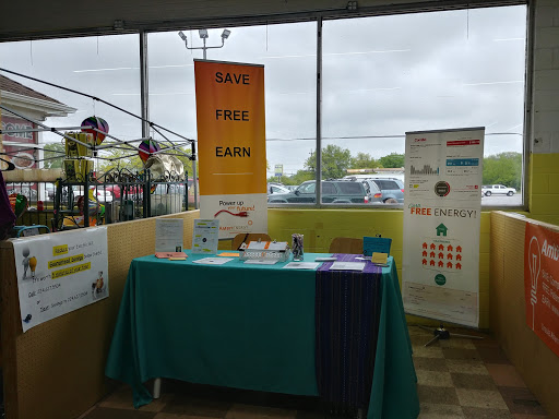 Flea Market «Fox Valley Flea Market», reviews and photos, 840 N State St, Elgin, IL 60123, USA