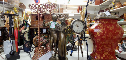 Donations Center «The Guild Shop», reviews and photos