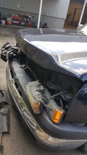 Auto Body Shop «Mikes Paint & Body Inc», reviews and photos, 548 Progress Ln, Virginia Beach, VA 23454, USA