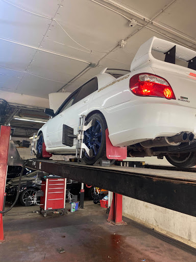 Auto Repair Shop «Royal Auto Care», reviews and photos, 1338 S Wayne Rd, Westland, MI 48186, USA