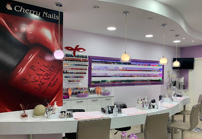 Cherry Nails Thanh à Créteil