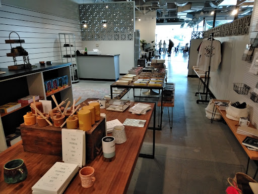 Christian Book Store «The Harvest Bookstore», reviews and photos, 6115 Arlington Ave, Riverside, CA 92504, USA