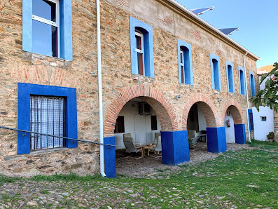 Hostel Cañaveral Av. Dr. Boticario, 12, 10820 Cañaveral, Cáceres, España