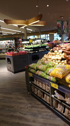 Grocery Store «Safeway», reviews and photos, 21401 Pacific Hwy S, Des Moines, WA 98198, USA