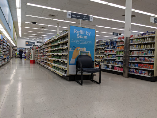 Drug Store «Walgreens», reviews and photos, 805 N Court St, Medina, OH 44256, USA