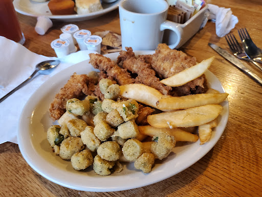 American Restaurant «Cracker Barrel Old Country Store», reviews and photos, 1301 League Line Rd, Conroe, TX 77304, USA