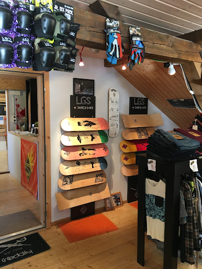 LGS Swiss Board Manufacture - Workshop & Skateshop