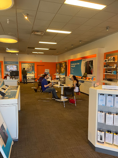 Cell Phone Store «AT&T Authorized Retailer - Hurstbourne Pkwy», reviews and photos, 1890 S Hurstbourne Pkwy Ste 1, Louisville, KY 40220, USA